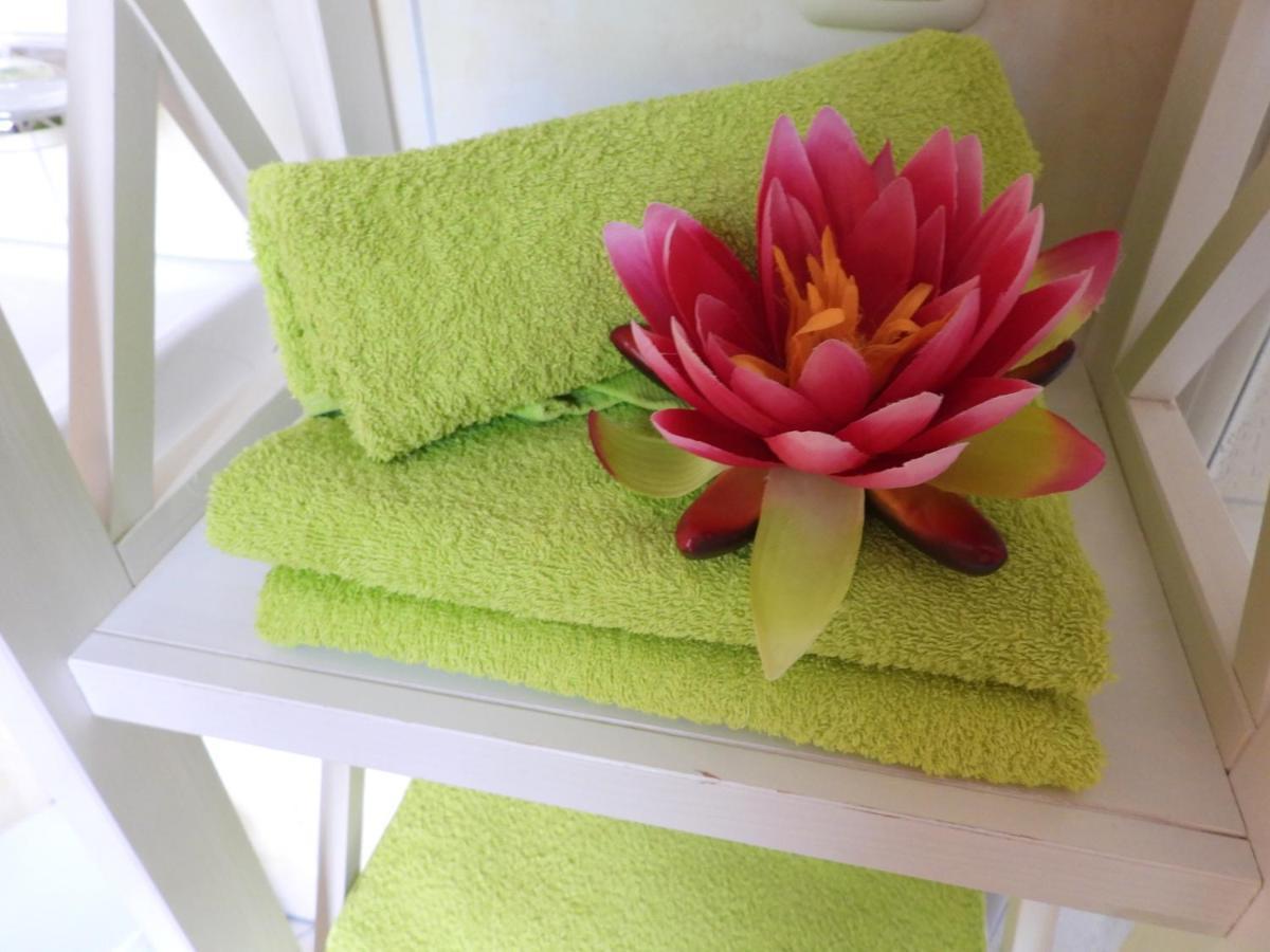 Bio-Bauernhof Einberghof Apartment Пфарверфен Екстериор снимка