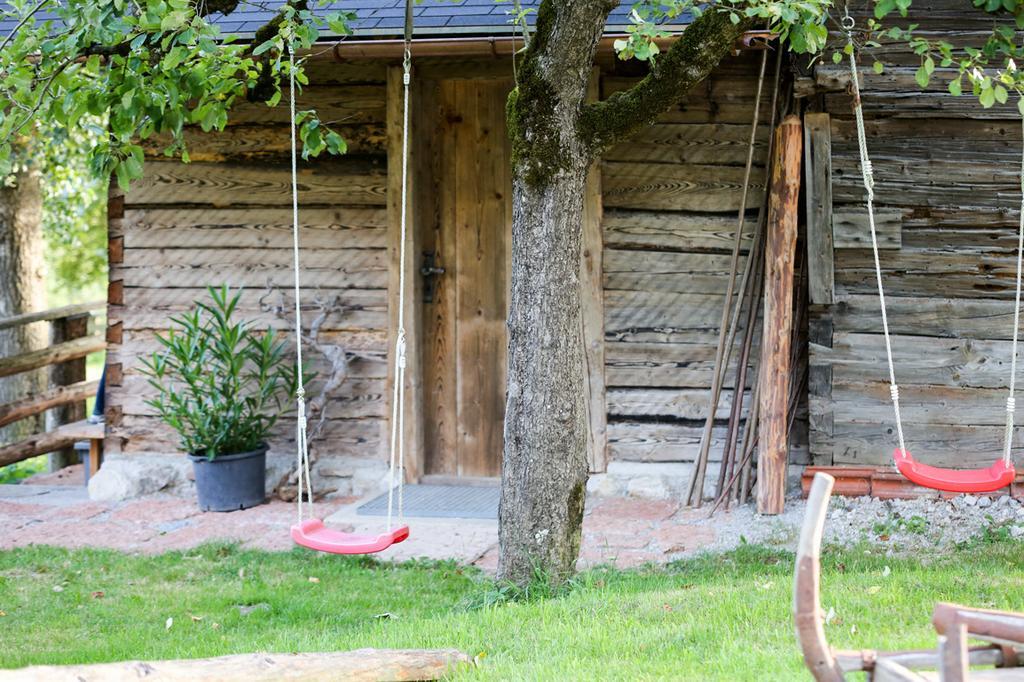 Bio-Bauernhof Einberghof Apartment Пфарверфен Екстериор снимка