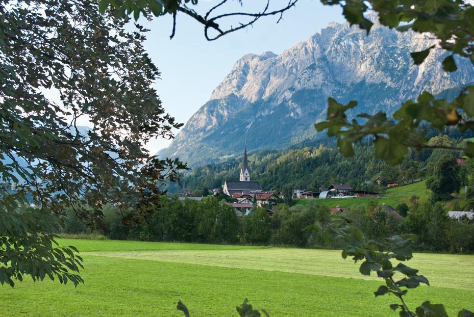 Bio-Bauernhof Einberghof Apartment Пфарверфен Екстериор снимка